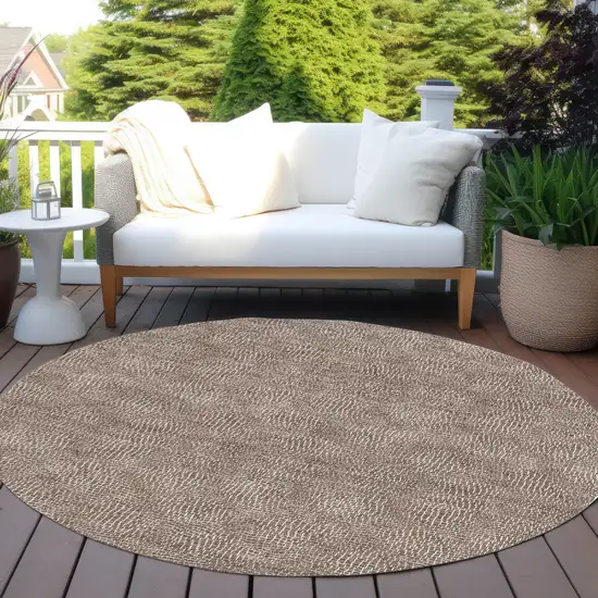 8' Brown And Ivory Round Geometric Washable Indoor Outdoor Area Rug Photo 7