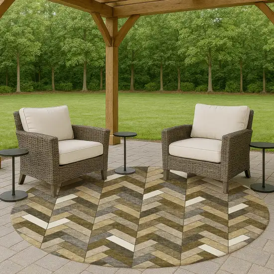 8' Brown And Ivory Round Geometric Washable Indoor Outdoor Area Rug Photo 7