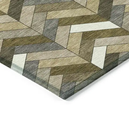 8' Brown And Ivory Round Geometric Washable Indoor Outdoor Area Rug Photo 5