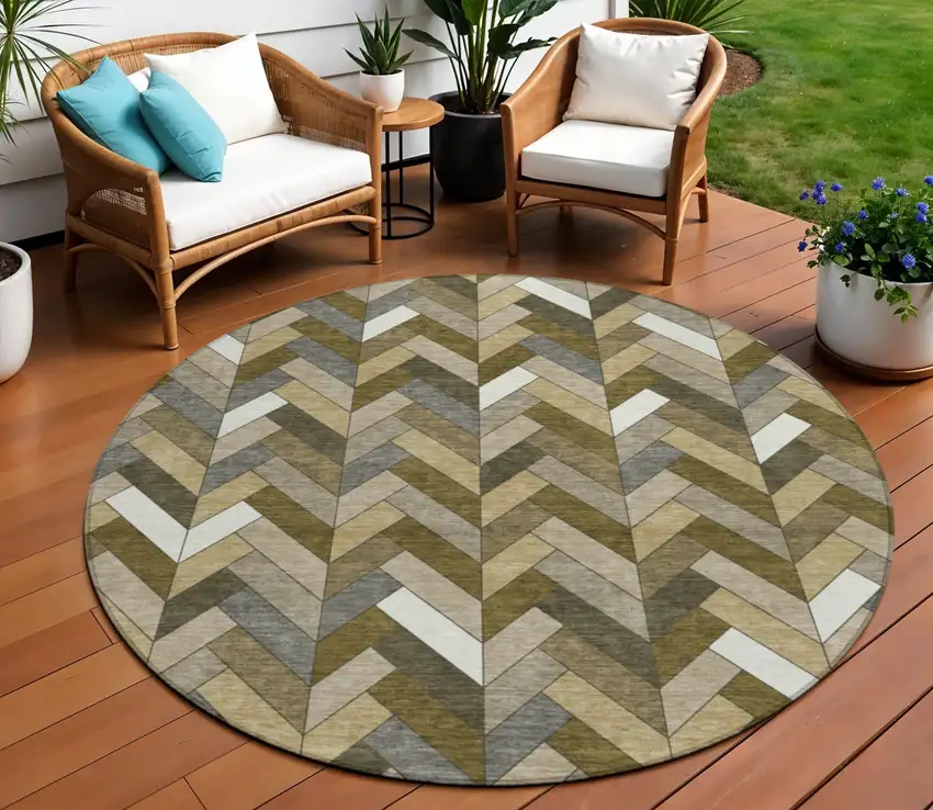 8' Brown And Ivory Round Geometric Washable Indoor Outdoor Area Rug Photo 1