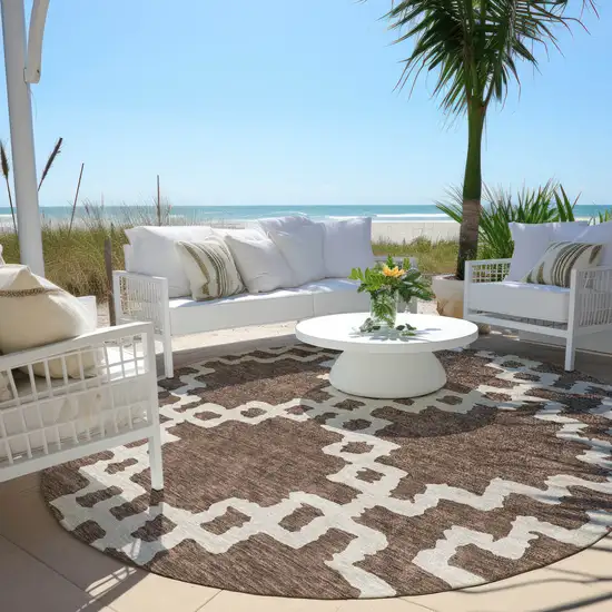 8' Brown And Ivory Round Geometric Washable Indoor Outdoor Area Rug Photo 6