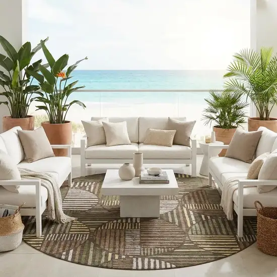8' Brown And Linen Round Geometric Washable Indoor Outdoor Area Rug Photo 1