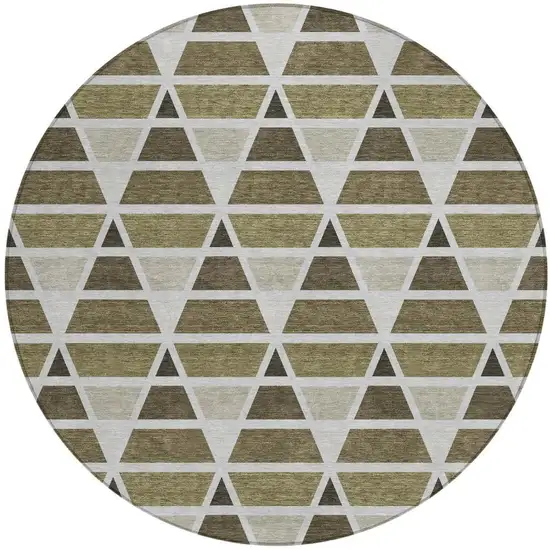 8' Brown And Pewter Round Geometric Washable Indoor Outdoor Area Rug Photo 4