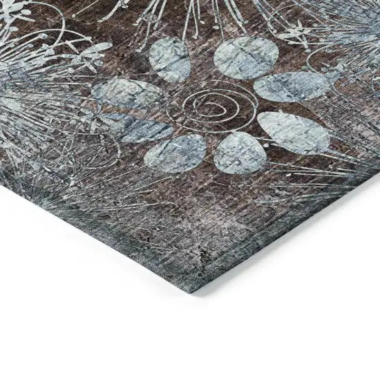 8' Brown And Sky Blue Round Floral Washable Indoor Outdoor Area Rug Photo 5