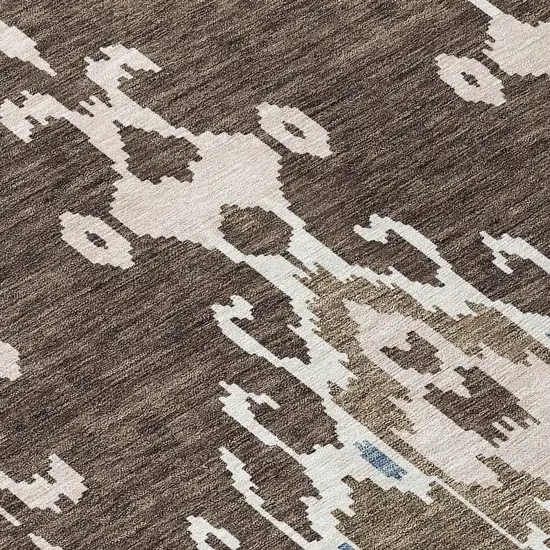 8' Brown And Taupe Round Ikat Washable Indoor Outdoor Area Rug Photo 9