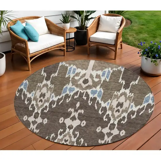 8' Brown And Taupe Round Ikat Washable Indoor Outdoor Area Rug Photo 1