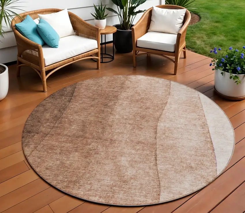 8' Brown Beige And Chocolate Round Ombre Washable Indoor Outdoor Area Rug Photo 1