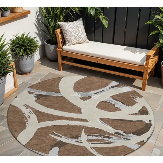 8' Brown Beige And Gray Round Abstract Washable Indoor Outdoor Area Rug Photo 1