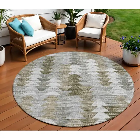 8' Brown Beige And Gray Round Geometric Washable Indoor Outdoor Area Rug Photo 1
