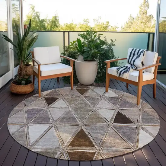 8' Brown Beige And Khaki Round Geometric Washable Indoor Outdoor Area Rug Photo 7