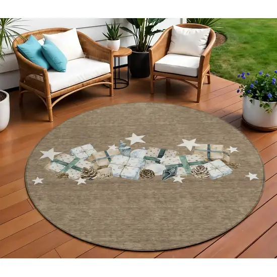8' Brown Beige Ivory And Taupe Round Geometric Washable Indoor Outdoor Area Rug Photo 2