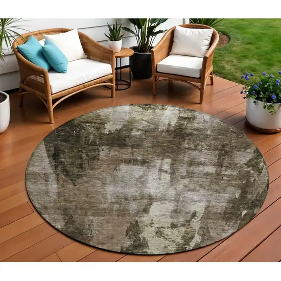 8' Brown Black And Beige Round Abstract Washable Indoor Outdoor Area Rug Photo 1