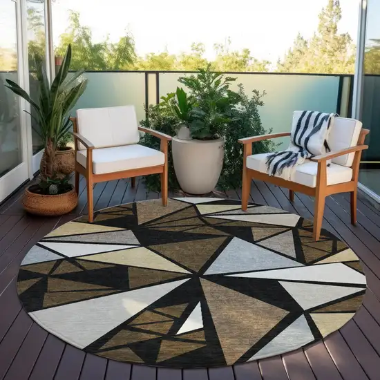 8' Brown Black And Ivory Round Geometric Washable Indoor Outdoor Area Rug Photo 6
