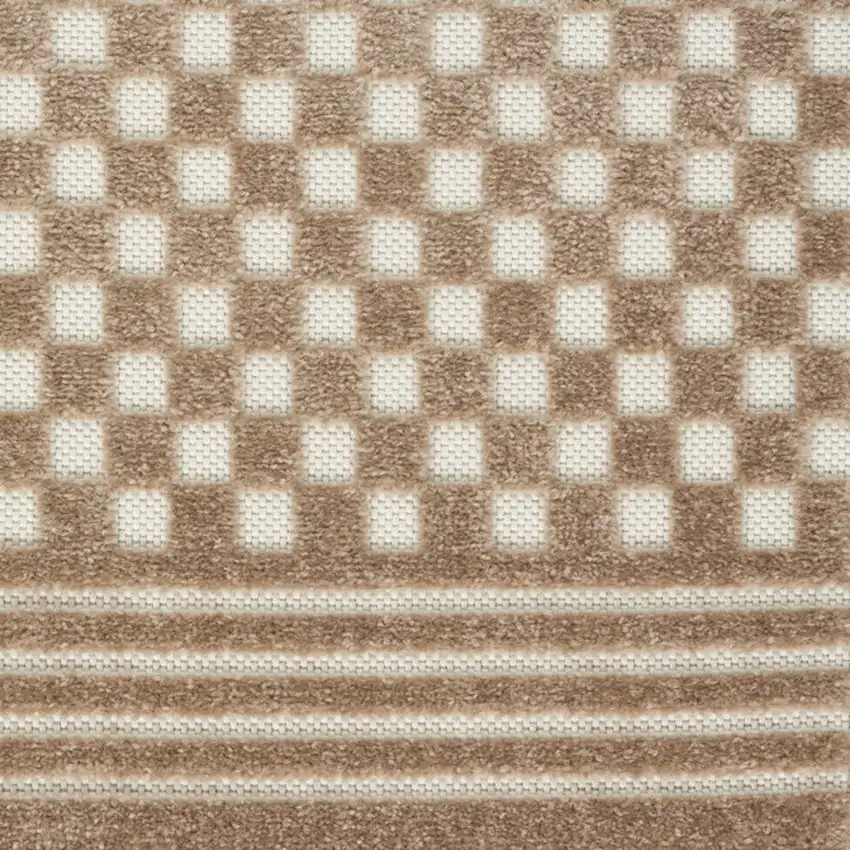6' Brown Geometric Runner Rug Photo 7