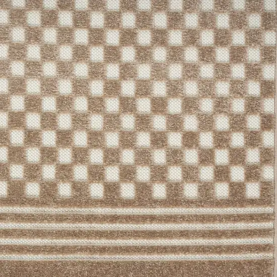 6' Brown Geometric Runner Rug Photo 8