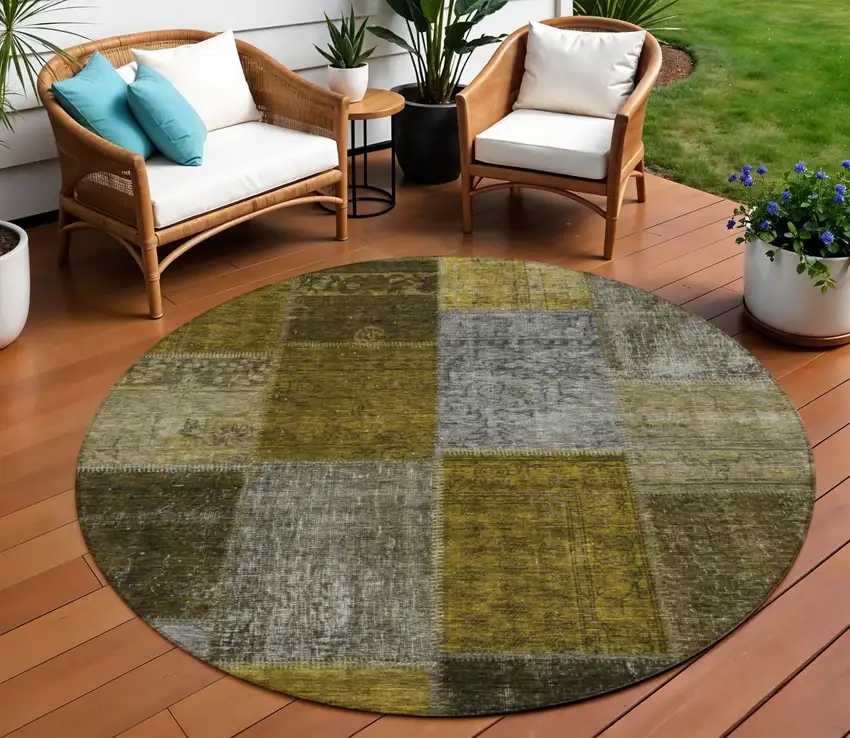 8' Brown Gold And Taupe Round Patchwork Washable Indoor Outdoor Area Rug Photo 1