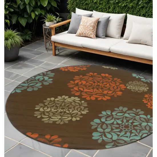 Brown Round Floral Stain Resistant Indoor Outdoor Area Rug Photo 1