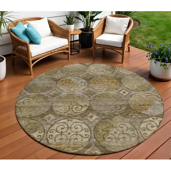 8' Brown Taupe And Gray Round Trellis Washable Indoor Outdoor Area Rug Photo 1