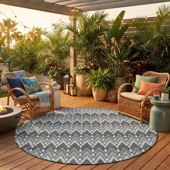8' Charcoal And Black Round Geometric Washable Indoor Outdoor Area Rug Photo 1