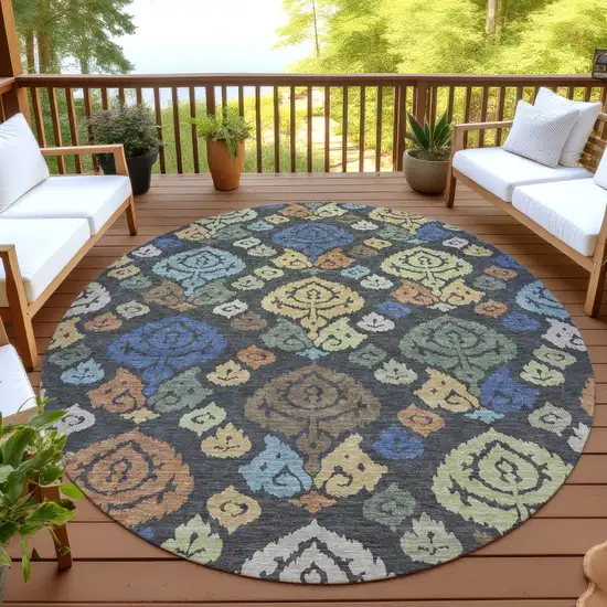 8' Charcoal And Green Round Damask Washable Indoor Outdoor Area Rug Photo 4