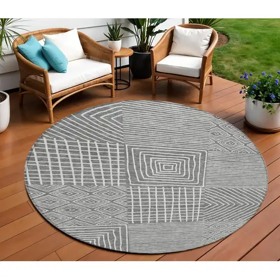 8' Charcoal And Ivory Round Geometric Washable Indoor Outdoor Area Rug Photo 1