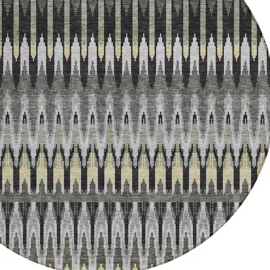 8' Charcoal Gray And Beige Round Southwestern Washable Indoor Outdoor Area Rug Photo 5
