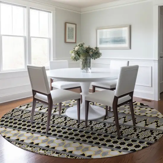 8' Charcoal Gray And Gold Round Quatrefoil Washable Indoor Outdoor Area Rug Photo 8