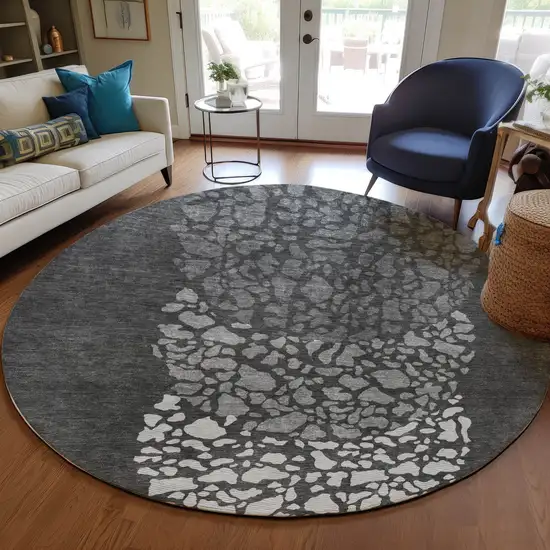 8' Charcoal Gray And Silver Round Abstract Washable Indoor Outdoor Area Rug Photo 7