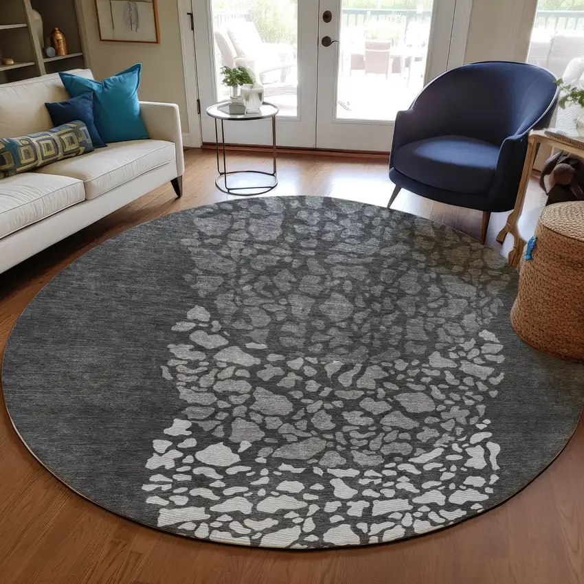 8' Charcoal Gray And Silver Round Abstract Washable Indoor Outdoor Area Rug Photo 7