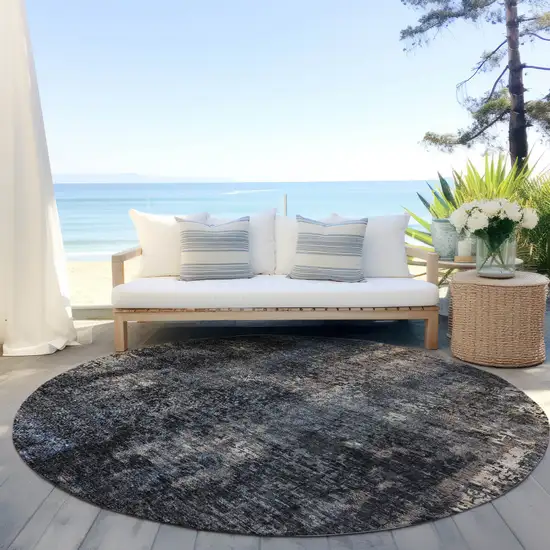 8' Charcoal Gray And Silver Round Abstract Washable Indoor Outdoor Area Rug Photo 6