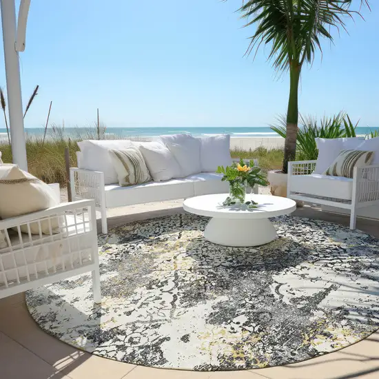 8' Charcoal Gray And Silver Round Floral Washable Indoor Outdoor Area Rug Photo 7