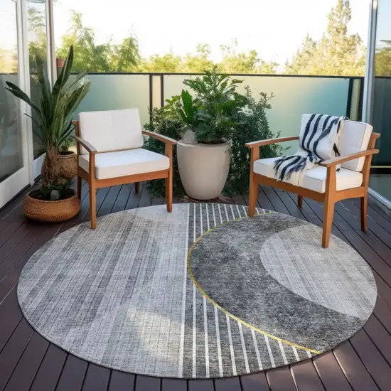 8' Charcoal Gray And Silver Round Geometric Washable Indoor Outdoor Area Rug Photo 7