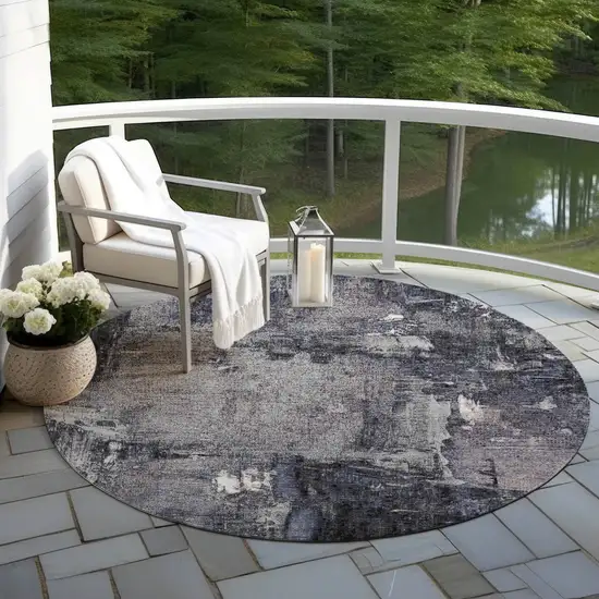 8' Charcoal Ivory And Blue Round Abstract Washable Indoor Outdoor Area Rug Photo 6