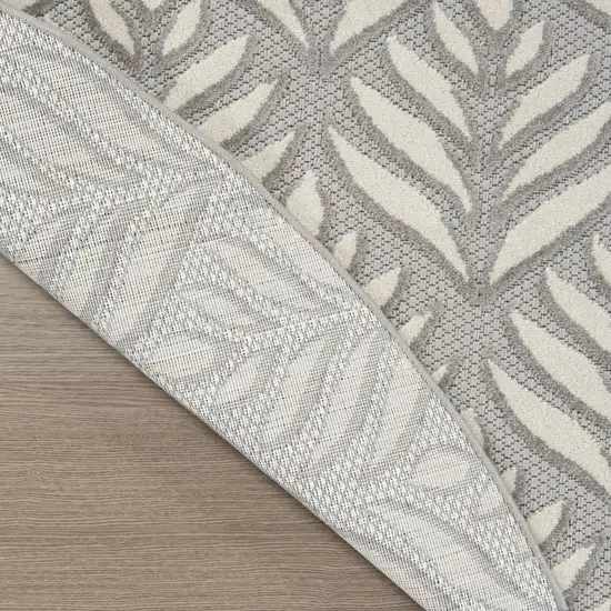 8' Gray Round Floral Indoor Outdoor Area Rug Photo 5