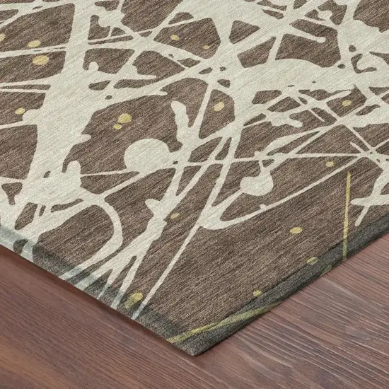 8' Chocolate And Beige Round Abstract Washable Indoor Outdoor Area Rug Photo 4