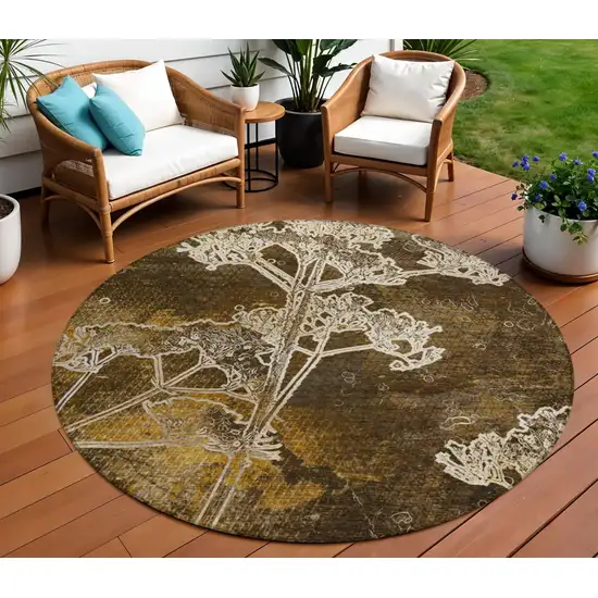 8' Chocolate And Beige Round Floral Washable Indoor Outdoor Area Rug Photo 1