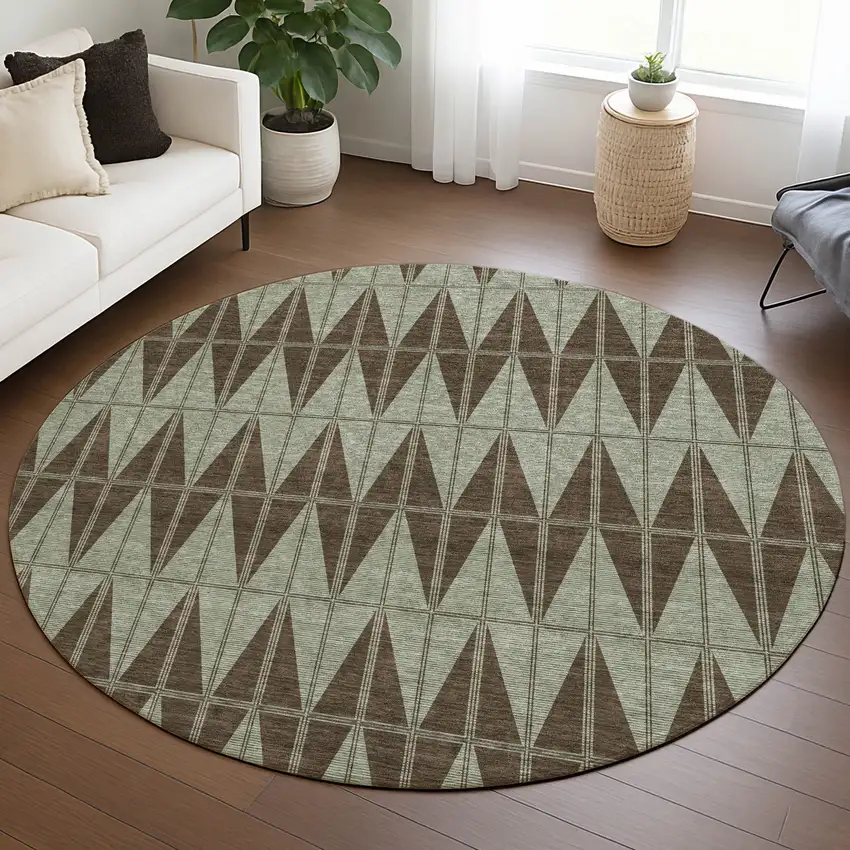 8' Chocolate And Beige Round Geometric Washable Indoor Outdoor Area Rug Photo 5