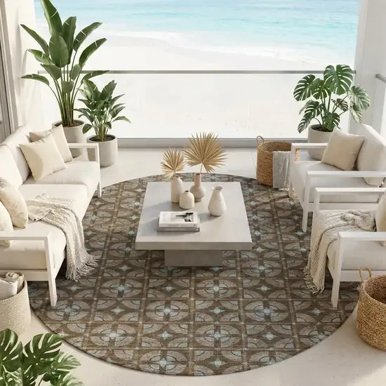 8' Chocolate And Brown Round Geometric Washable Indoor Outdoor Area Rug Photo 1
