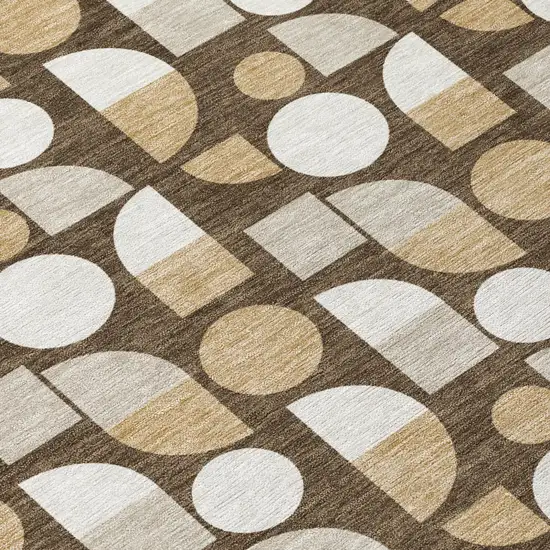 8' Chocolate And Brown Round Geometric Washable Indoor Outdoor Area Rug Photo 5