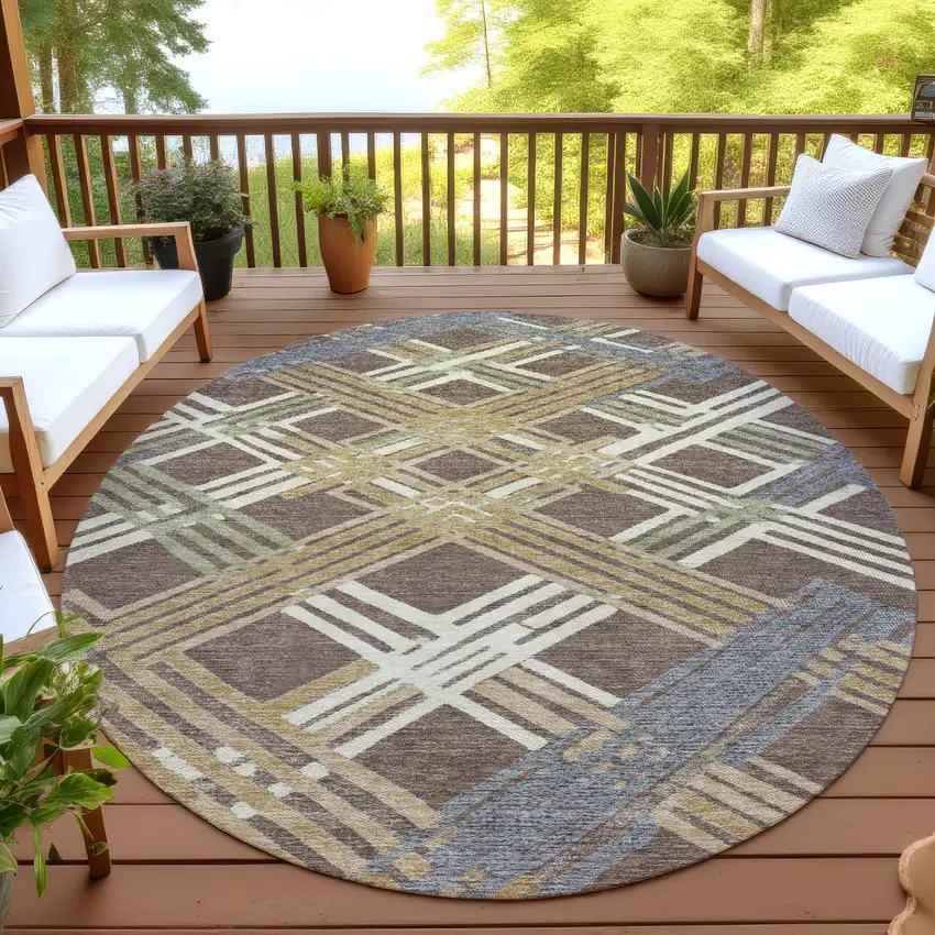 8' Chocolate And Gold Round Geometric Washable Indoor Outdoor Area Rug Photo 4