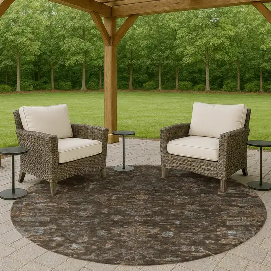 8' Chocolate And Gray Round Medallion Washable Indoor Outdoor Area Rug Photo 8