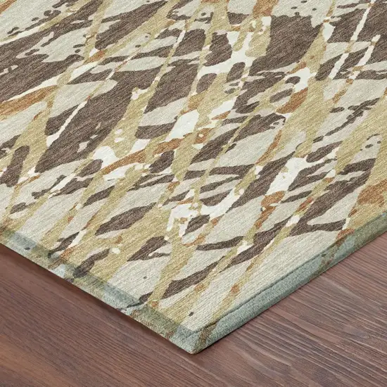 8' Chocolate And Ivory Round Abstract Washable Indoor Outdoor Area Rug Photo 7