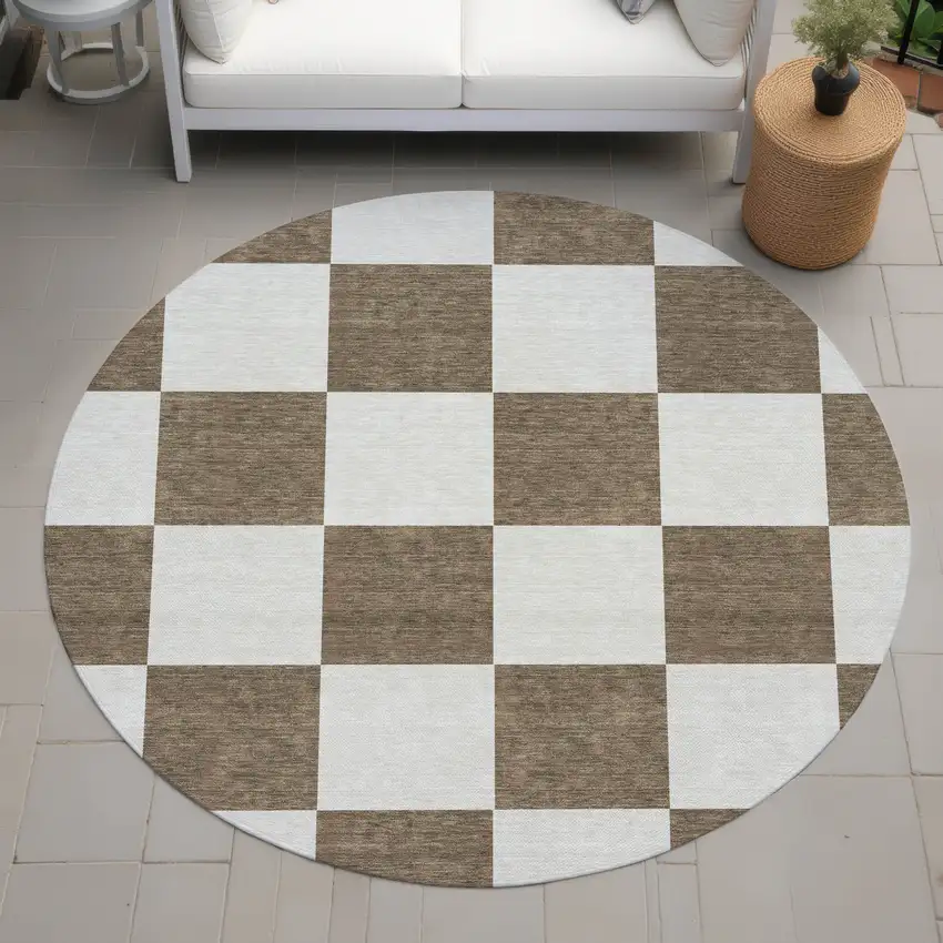 8' Chocolate And Ivory Round Geometric Washable Indoor Outdoor Area Rug Photo 8