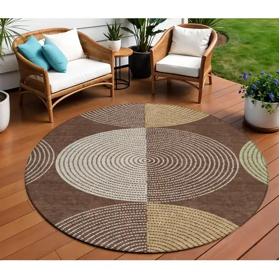 8' Chocolate And Ivory Round Geometric Washable Indoor Outdoor Area Rug Photo 1