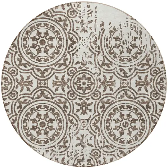 8' Chocolate And Ivory Round Medallion Washable Indoor Outdoor Area Rug Photo 4