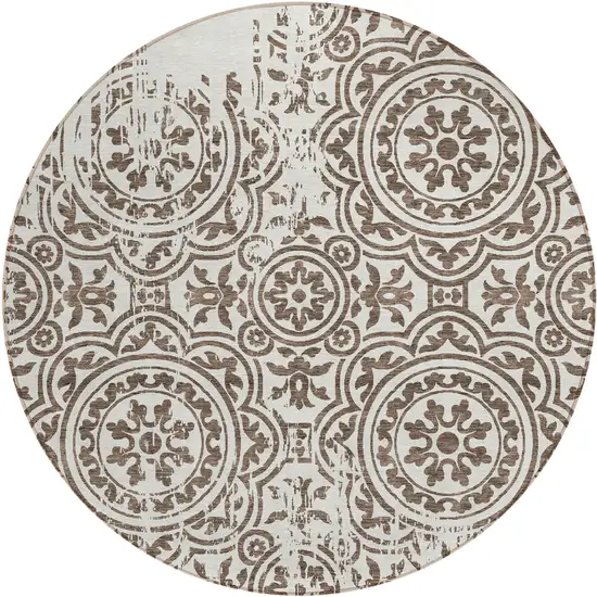 8' Chocolate And Ivory Round Medallion Washable Indoor Outdoor Area Rug Photo 1