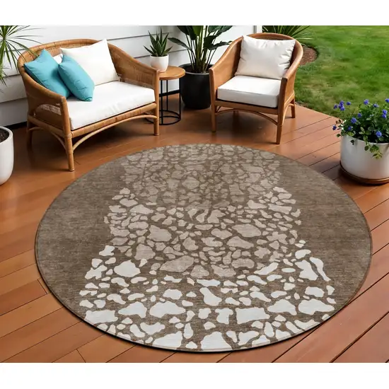 8' Chocolate And Taupe Round Abstract Washable Indoor Outdoor Area Rug Photo 1