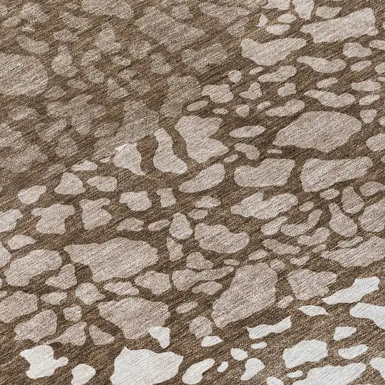 8' Chocolate And Taupe Round Abstract Washable Indoor Outdoor Area Rug Photo 8