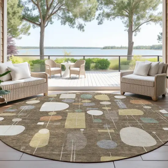 8' Chocolate Brown And Gray Round Geometric Washable Indoor Outdoor Area Rug Photo 4