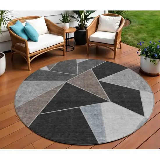 8' Chocolate Gray And Charcoal Round Geometric Washable Indoor Outdoor Area Rug Photo 1